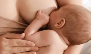 Karmienie piersią w pracy: Twoje prawa i ograniczenia czasowe