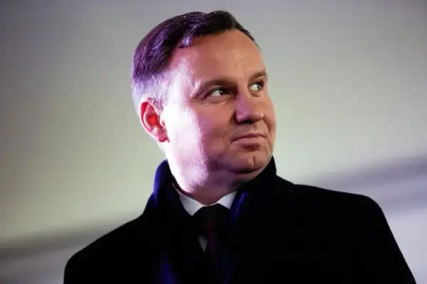 Andrzej Duda wiek: Ile lat ma prezydent Polski? Poznaj fakty!