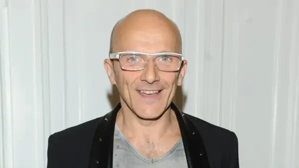 Robert Rozmus - wiek, data urodzenia i kariera aktora. Poznaj fakty!