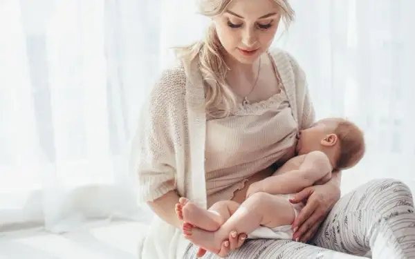 Ile je 6-miesięczne dziecko karmione piersią? Kompletny poradnik